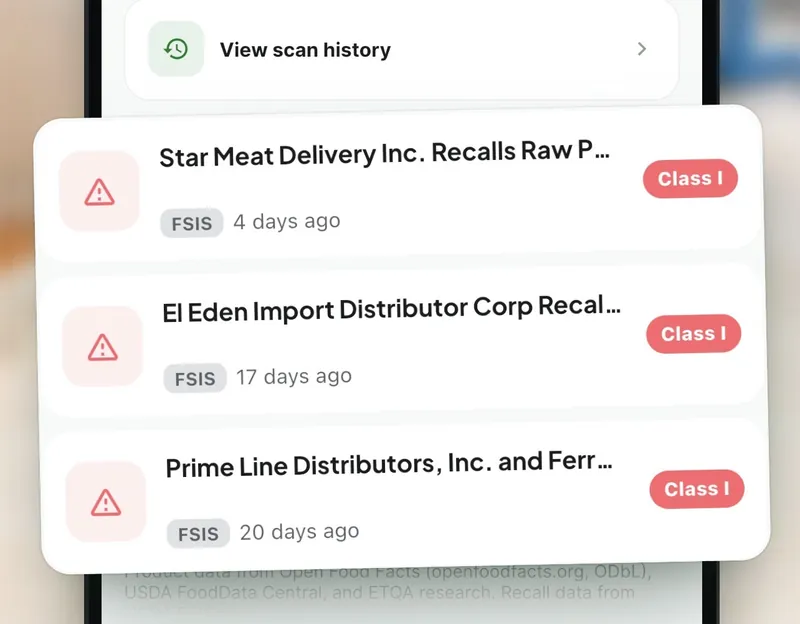 Recent recall notices in the Etqa app. Each card shows the company, the tag FSIS, how many days ago it was issued and the recall class.
